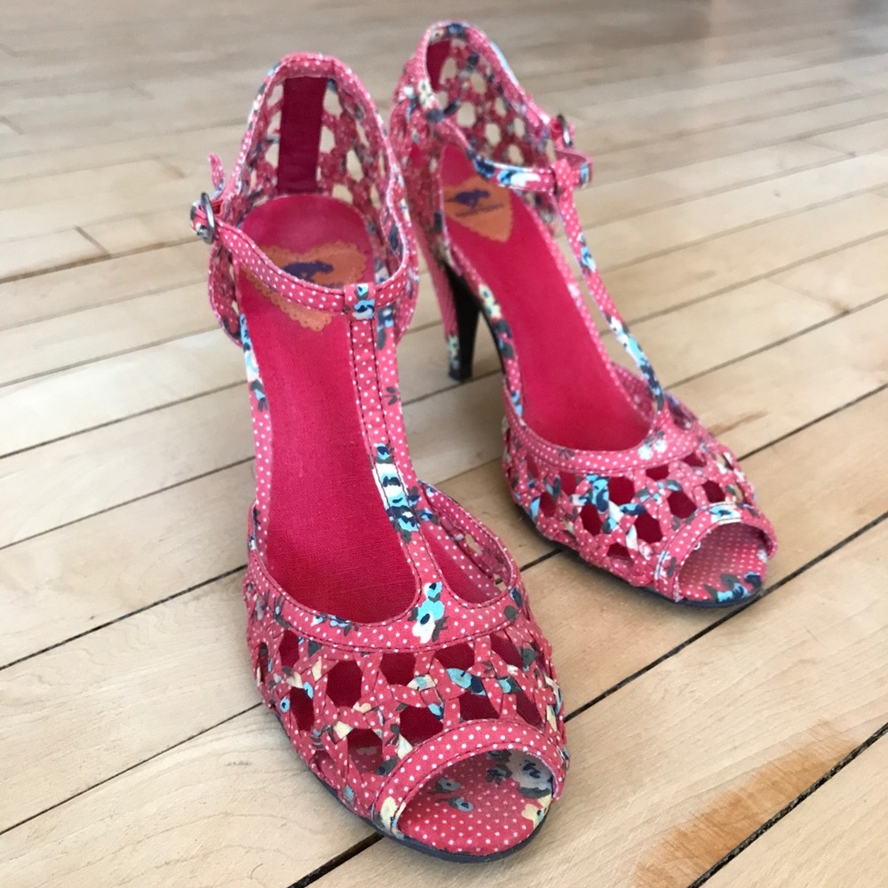 Retro Rocket Dog heel 8/8.5